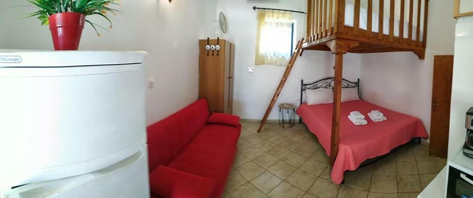 Beachfront Apartment Kato Zakros Ngoại thất bức ảnh
